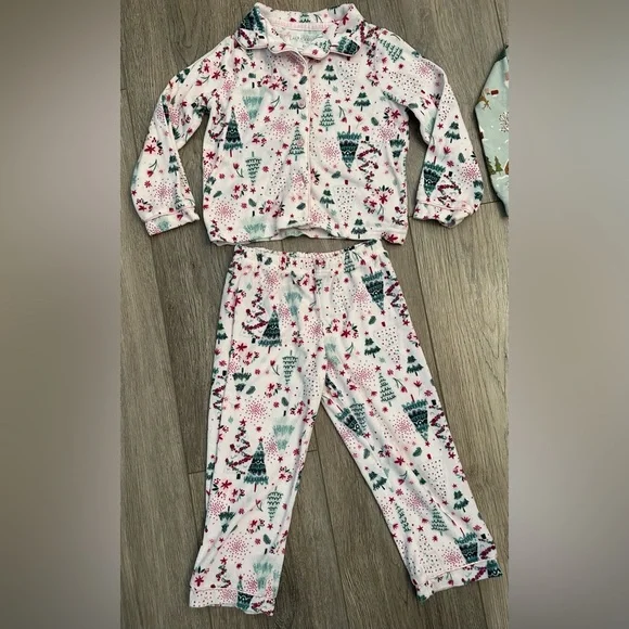 Toddler Christmas Pajamas - Picture 2 of 5